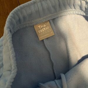 Aritzia sweatpants